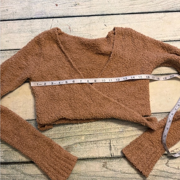 Skims Cozy Knit Wrap Sweater Top Camel Fuzzy Tie long sleeve Loungewear. S/M - Picture 3 of 9